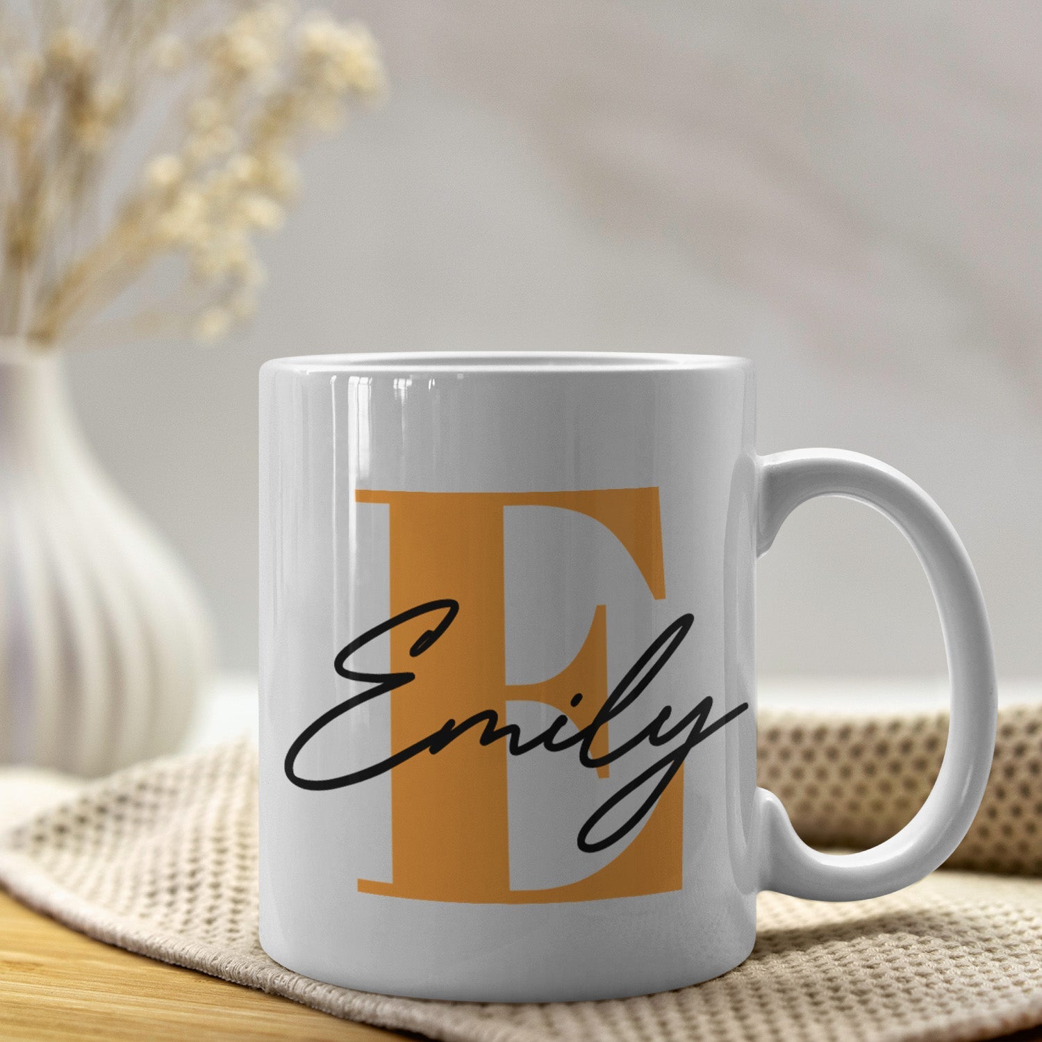 Personalisierte Tasse mit Name und Initiale