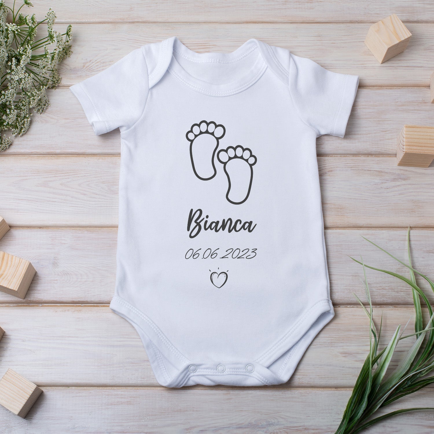 Personalisierter Body Strampler Babyfüße Mit Name Und Geburtsdatum