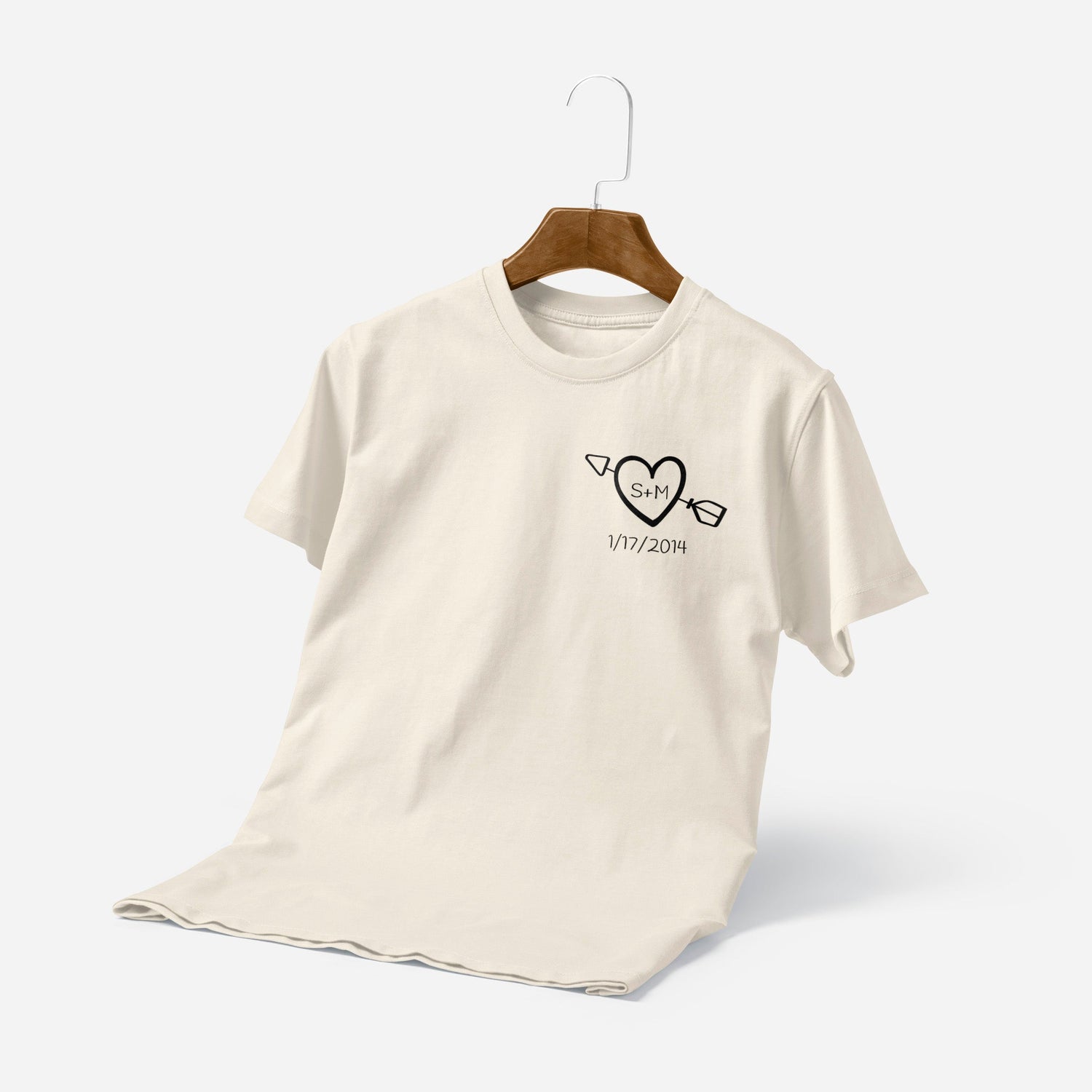 Personalisiertes T-Shirt Herz Mit Initialen Und Datum